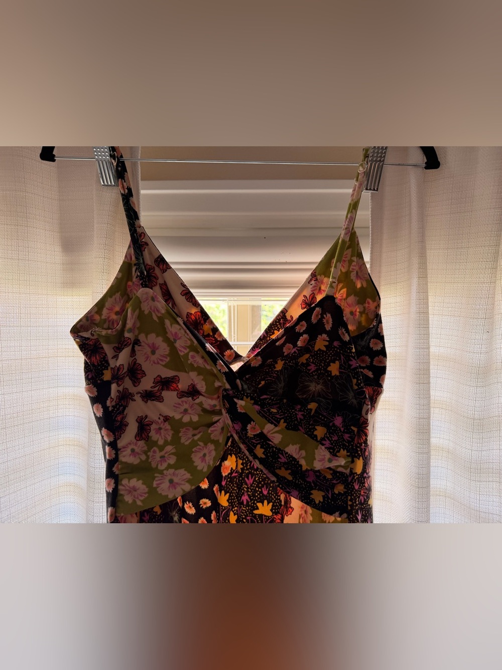Gorgeous Urban Outfitters Floral Summer Midi Dress with Slit Black Green Pink - Picture 3 of 8
